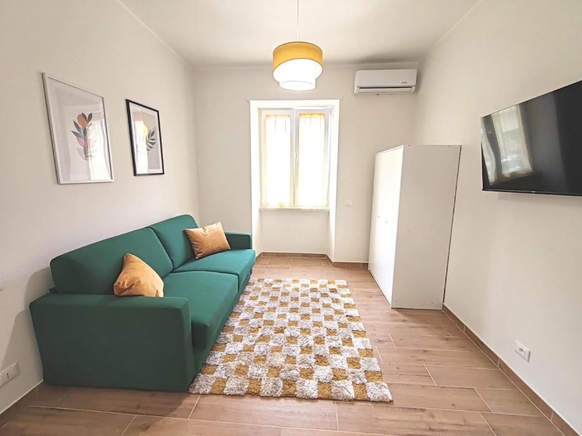 Giunchiglie Flat Apartment